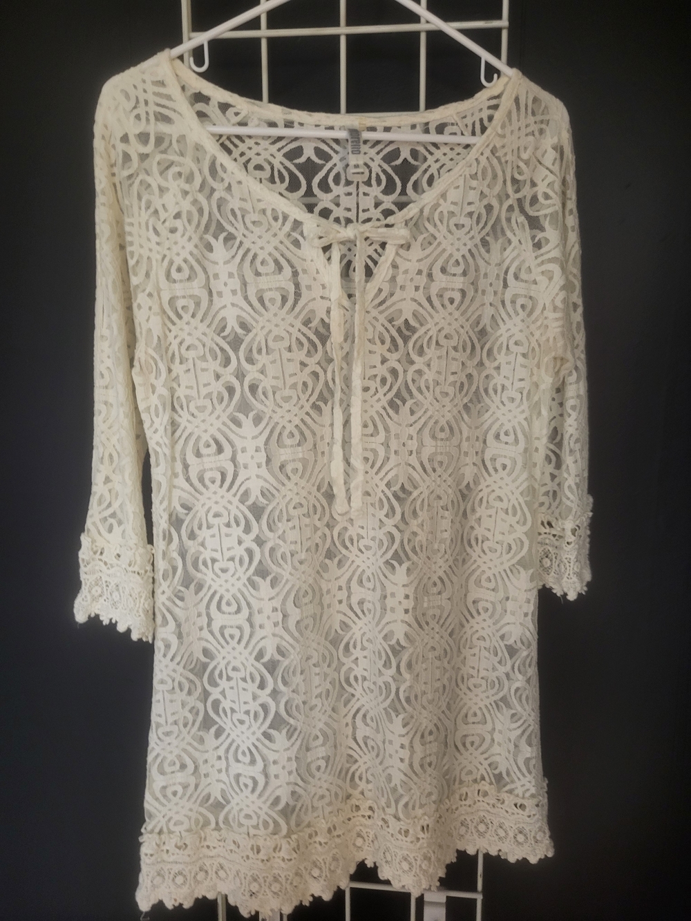 Monoreno Cream Crochet Lace Tunic with Tie Neck, Med